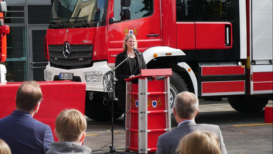 Feuerwehren Lemgo und Lage kooperieren mit Schulen