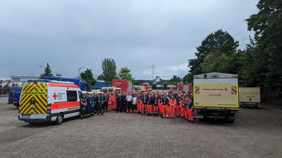 Einsatzkräfte aus dem Kreis Herford auf dem Weg zur EM