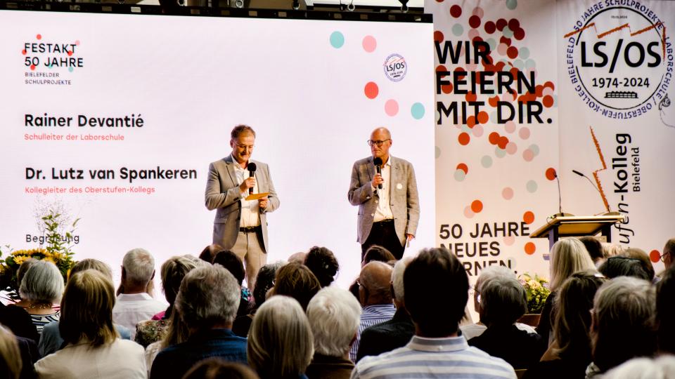 Die beiden Schulleiter von der Laborschule und vom Oberstufenkolleg.